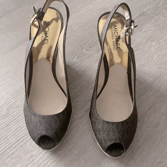 Michael Kord Keegan Brown Espadrille Wedges - Picture 3 of 7